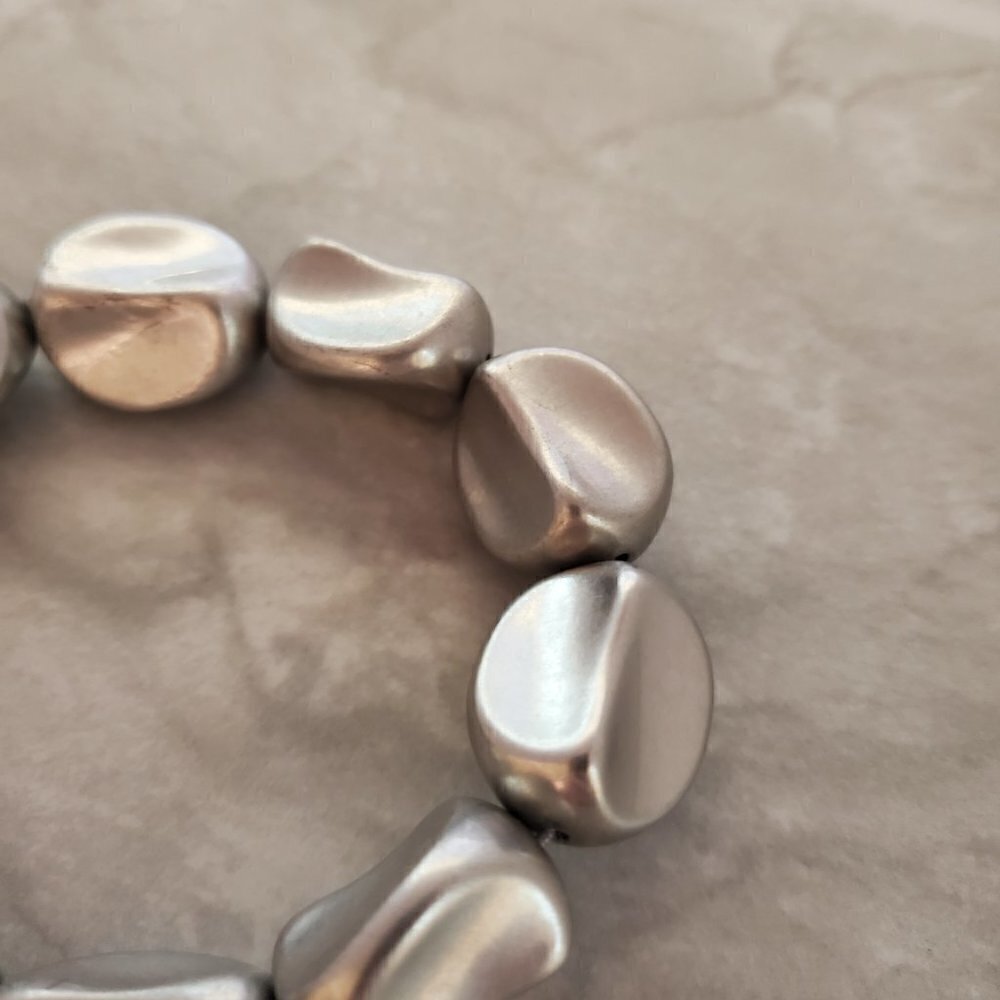 ✨ Silver Chunky Beaded Beads Elastic Streatch Bracelet ✨ - Picture 5 of 9